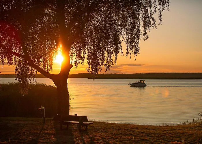 Hinter`m Zur Schneiderei Kachelofen Schlittenbett Smart-tv *