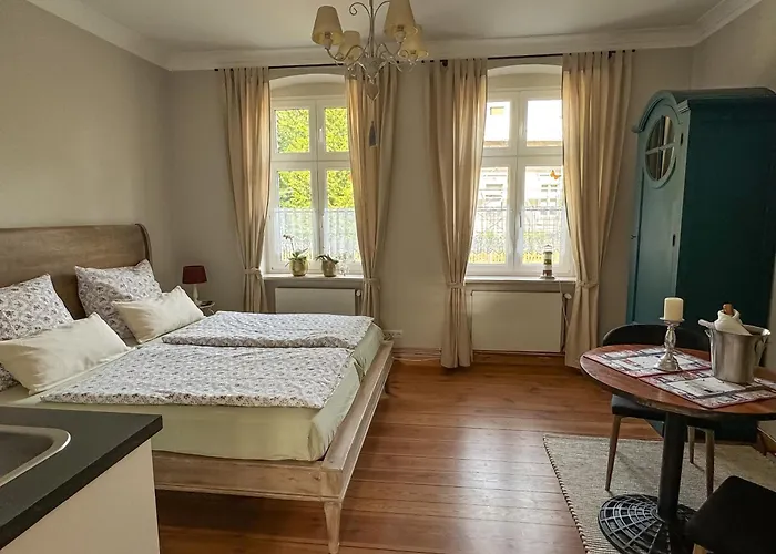 Hinter`m Zur Schneiderei Kachelofen Schlittenbett Smart-tv Hintersee